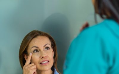 Upper vs Lower Eyelid Surgery: Which One Is Right for You?